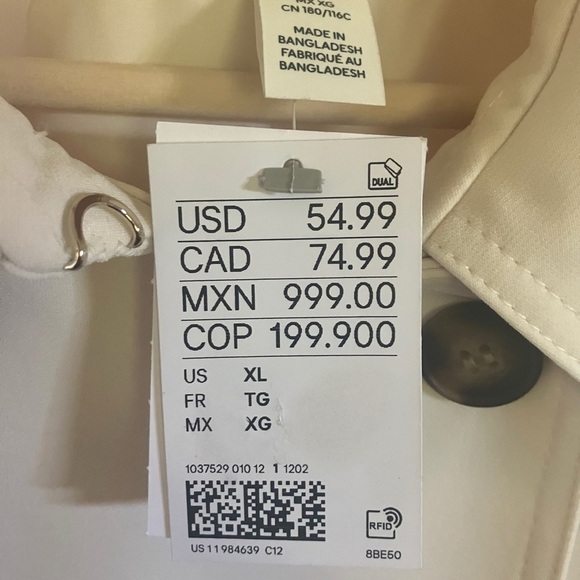 Elegant Cream Double-Breasted Women's Trench Coat - Picture 3 of 4